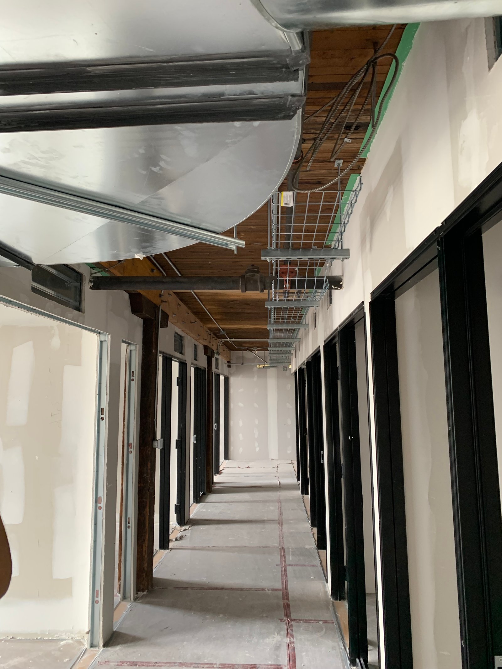 Tray & Conduit installation